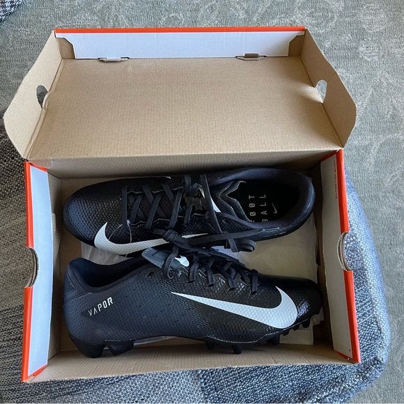 Nike Other - Nike Vapor Untouchable Speed 3 TD Football Cleats